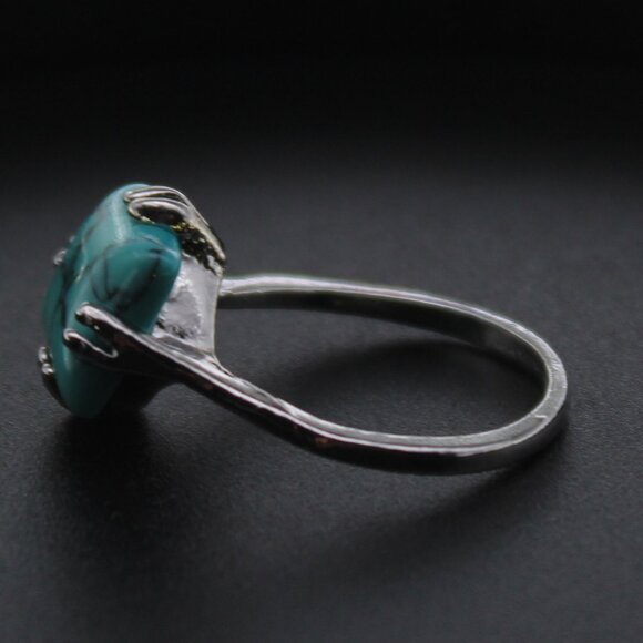 124251-US 8 Rectangle Blue Ring. - Picture 2 of 6